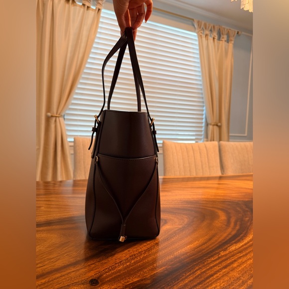 Michael Kors Voyager Tote Laptop Bag in Barolo (Oxblood Reddish Brown) GUC - Picture 6 of 17